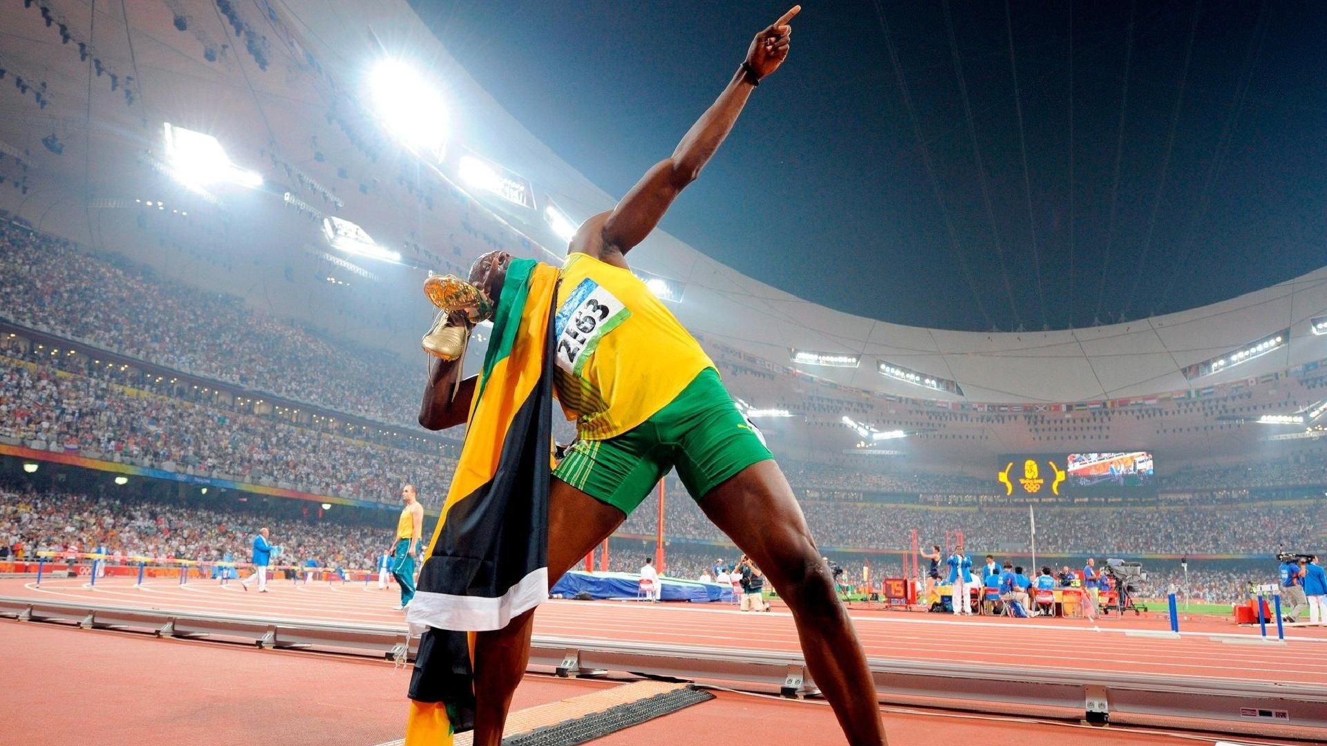 _海底水上漫步:探索海底奇观的运动体验_,海底景观视频