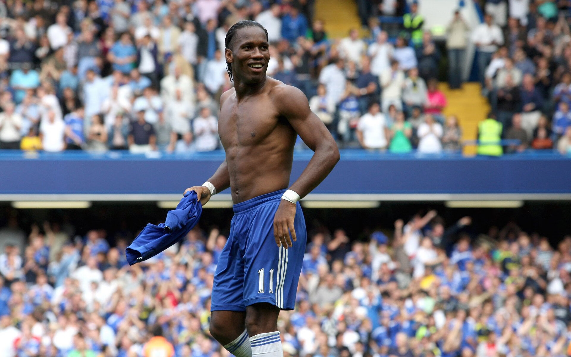 冠军战队背后的管理秘密:团队建设与战术策略深度揭秘,冠军战队名字