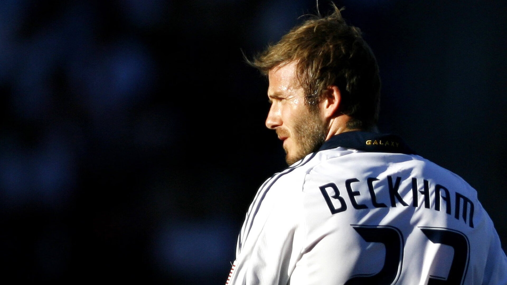 kaiyun体育app-英超焦点战：曼联逆转击败利物浦